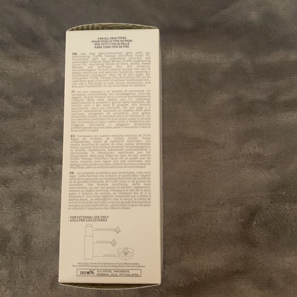 NWT ๐ Skin&Co Roma Truffle Therapy Facial Oil - Picture 6 of 9